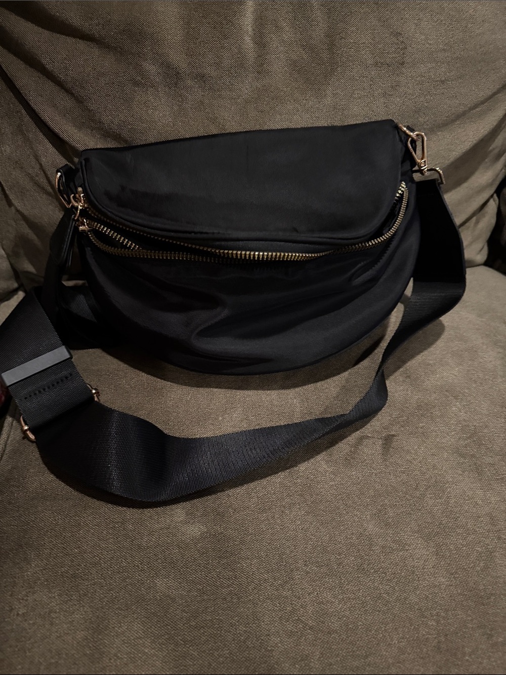 Women's Black Crossbody Belt Bag with Gold Zippers - Picture 4 of 4